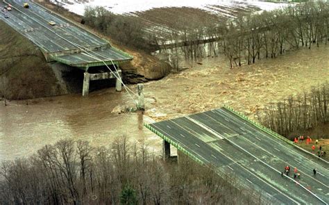 worst bridge collapse due to flood